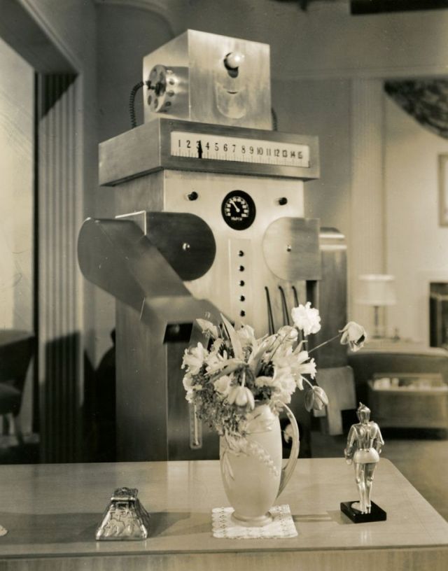 Roll-oh-robot-1940-5-x640