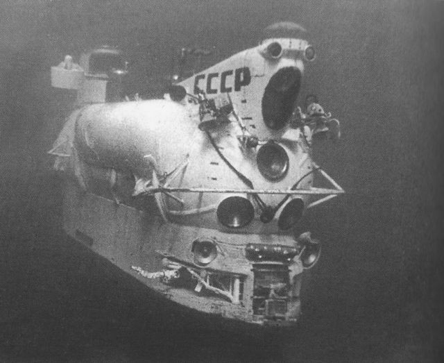 north-2-sever-soviet-sub-x640