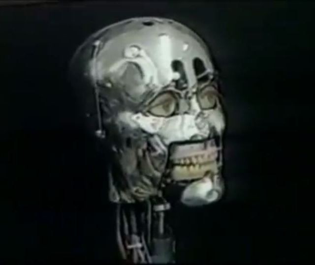 warhol-docu-robot-7-x640