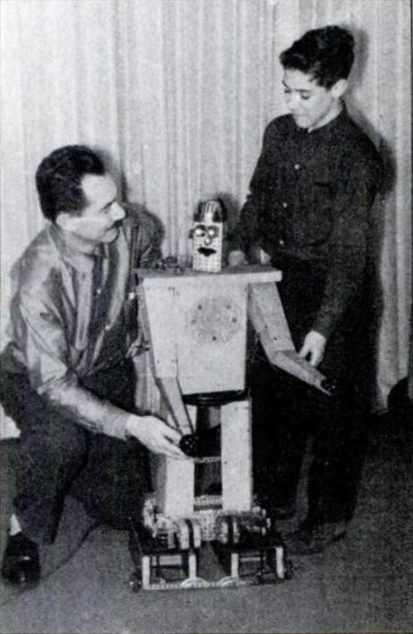 1960 Rudy the Robot - Freeman (American) - cyberneticzoo.com