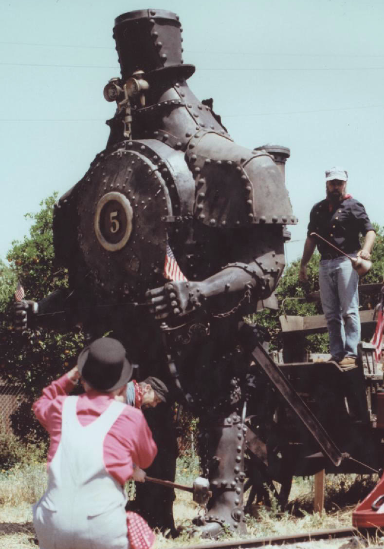 Steam man. Паровой робот 1865. Первый робот в мире паровой человек. Паровой человек 1865. Паровой робот 19 век.